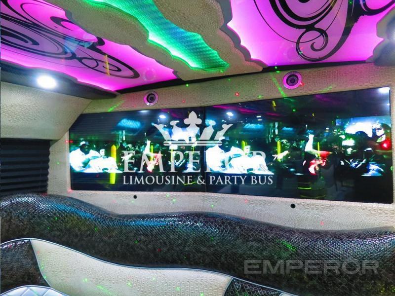 illusion-party-bus-chicago-16