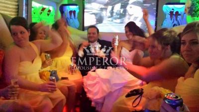 chicago-party-bus-wedding-1